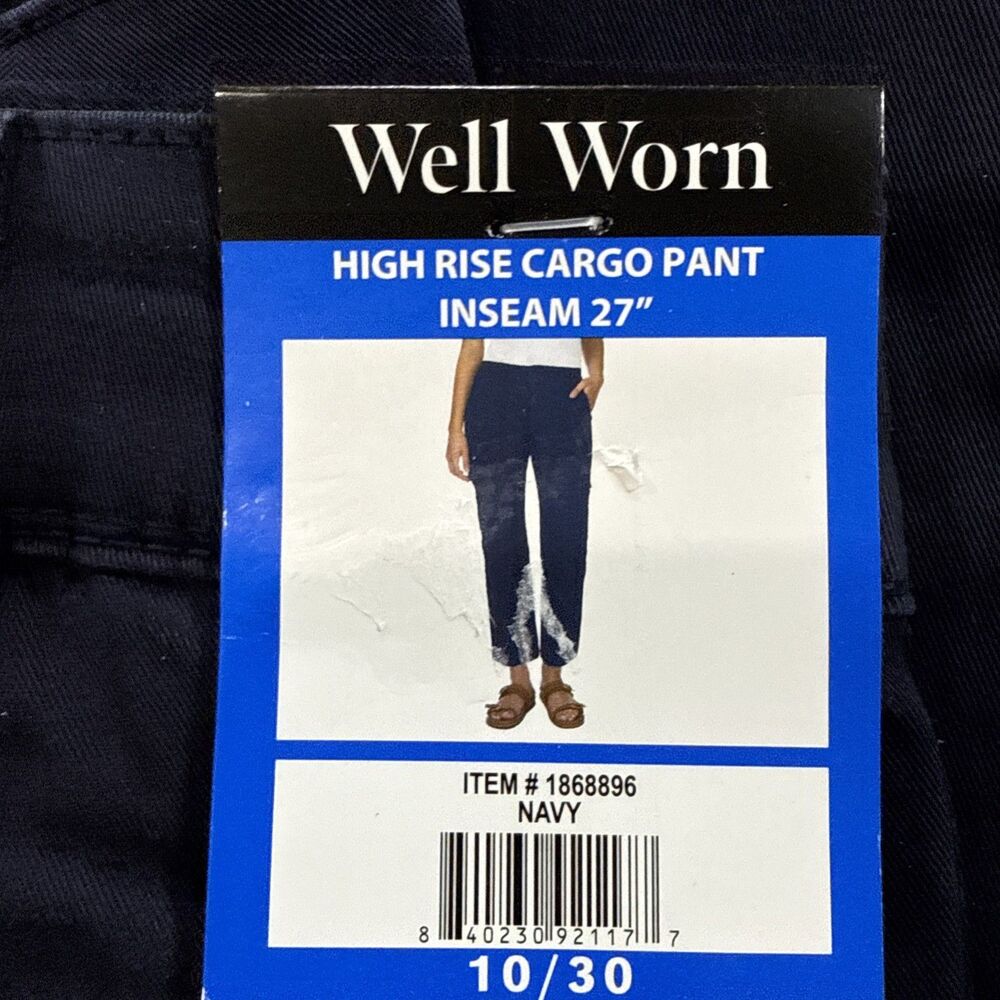 Well Worn Women's Size 10/30 Navy High Rise Cargo Pant Inseam 27" NWT